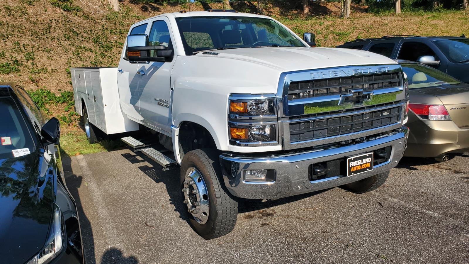 chevrolet silverado 4500 medium duty chassis cab 2024 1HTKJPVK9RH367795 image chevrolet silverado 4500 medium duty chassis cab 2024 1HTKJPVK9RH367795 image